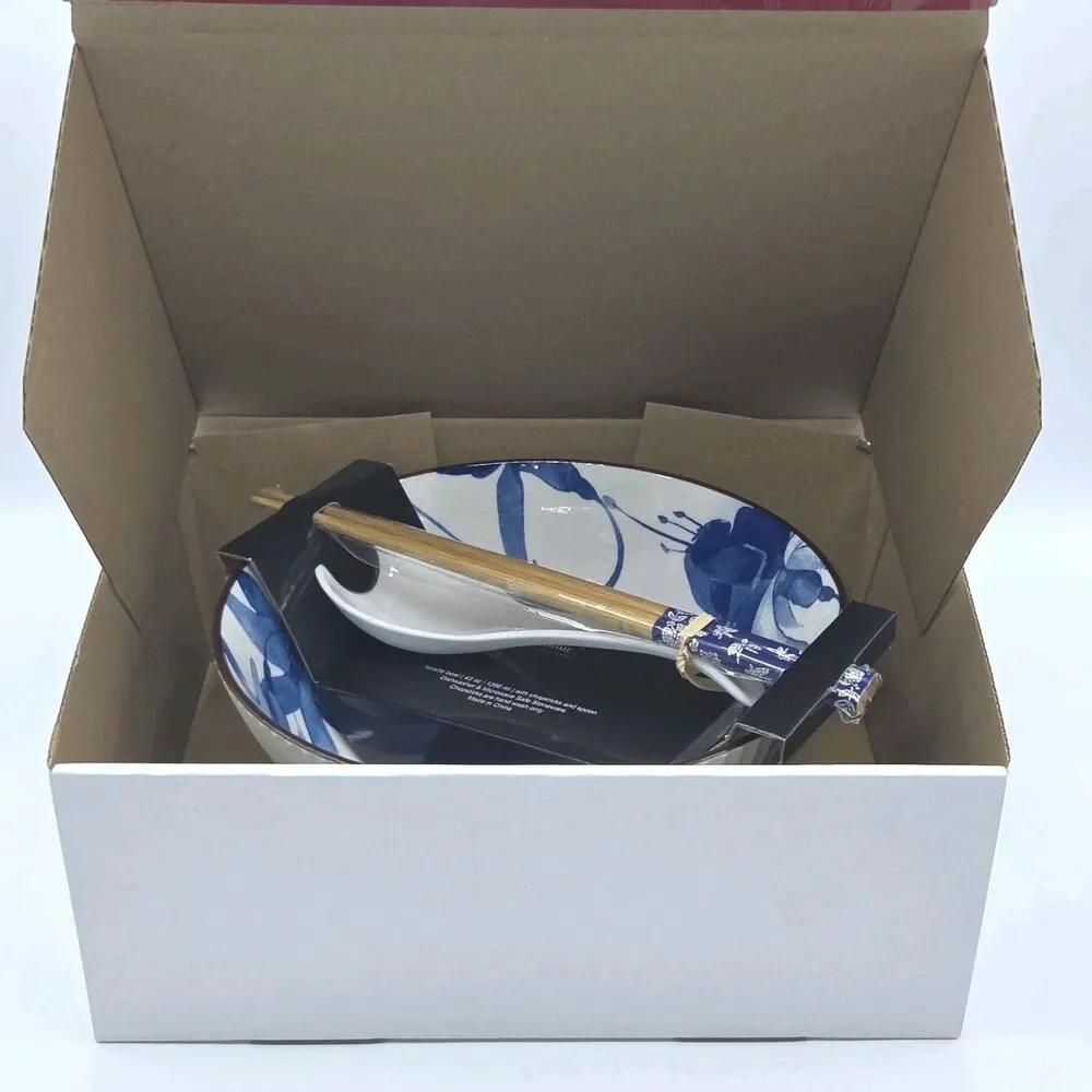 SH‎ Home 42oz Blue Ceramic Ramen Noodle Soup Bowl Chopsticks Spoon Floral Motifs